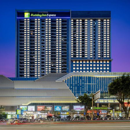 Holiday Inn Express Jiangmen Jianghai By Ihg Dış mekan fotoğraf