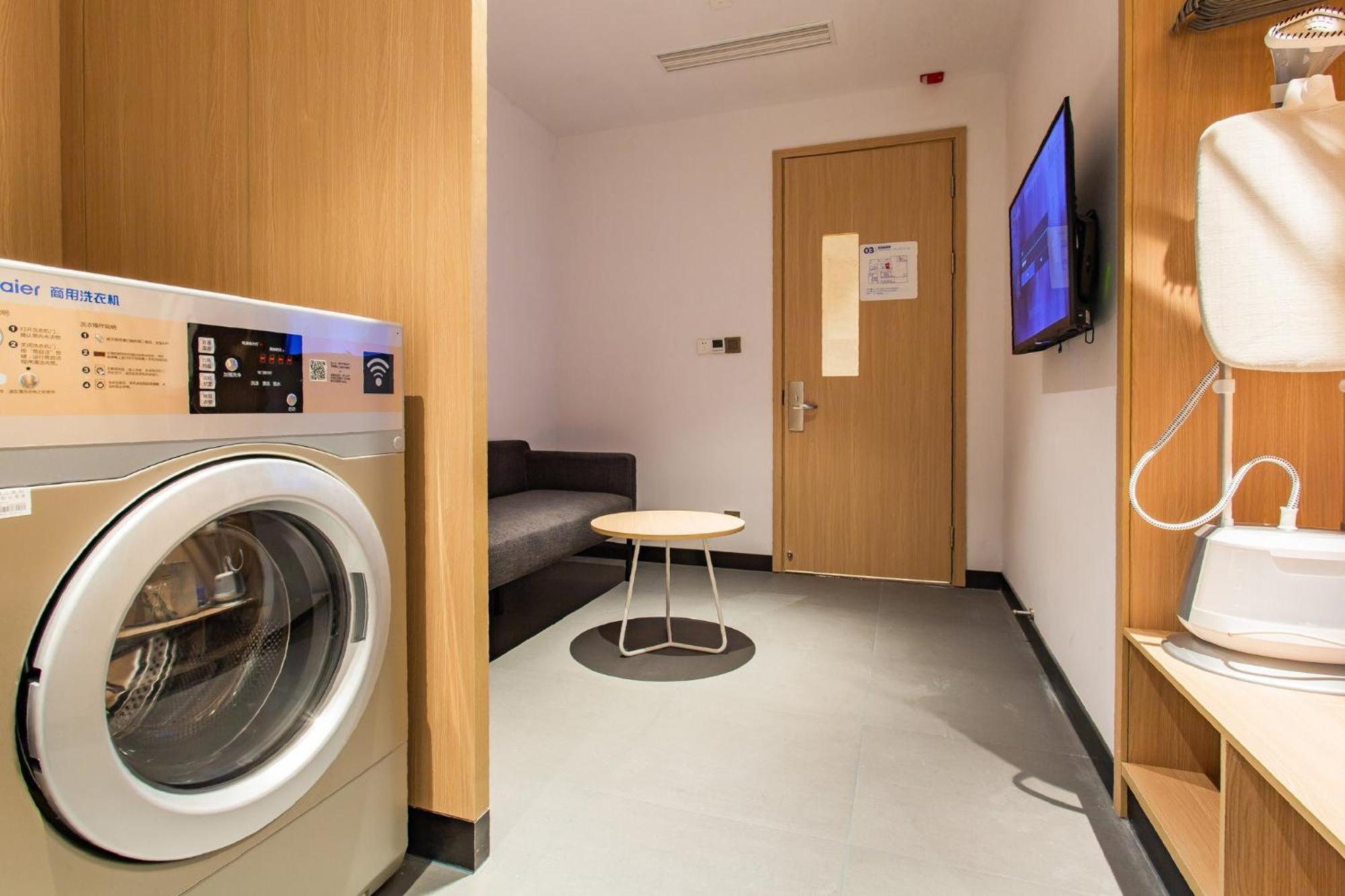 Holiday Inn Express Jiangmen Jianghai By Ihg Dış mekan fotoğraf